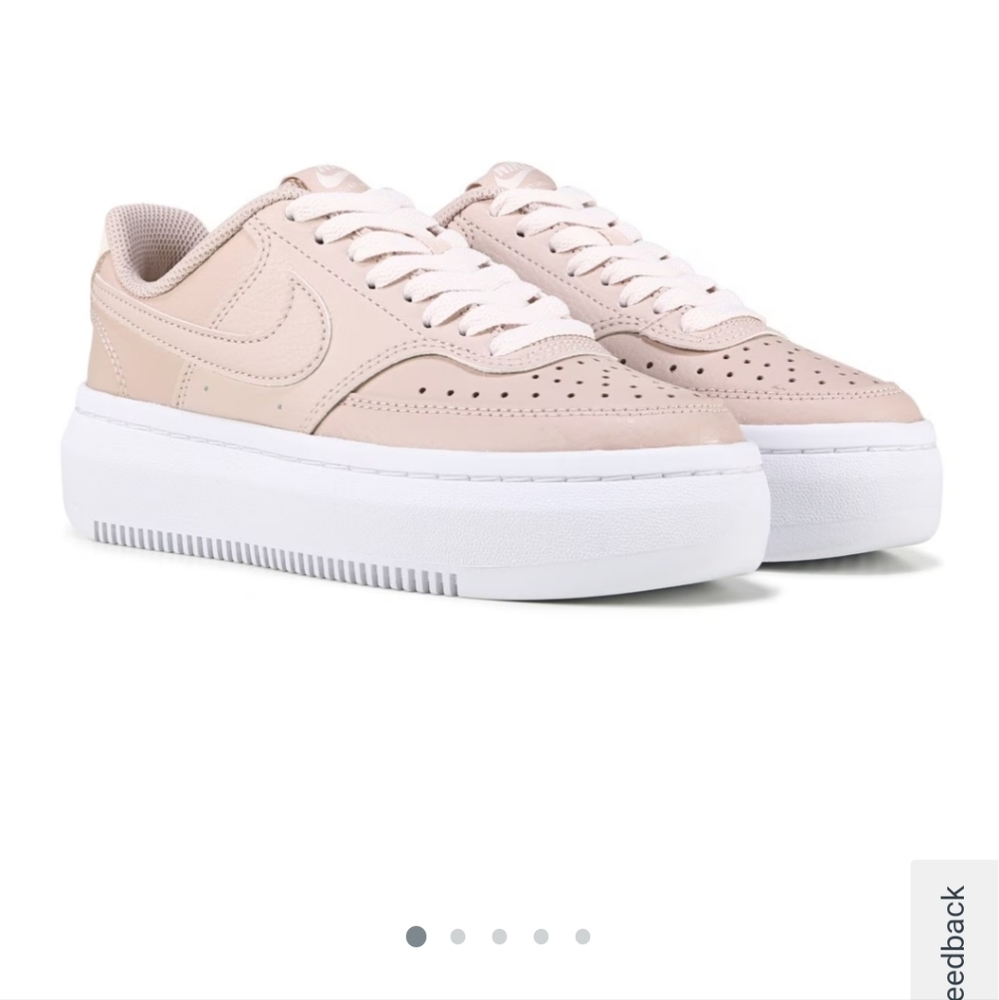 EUC NIKE PLATFORMS